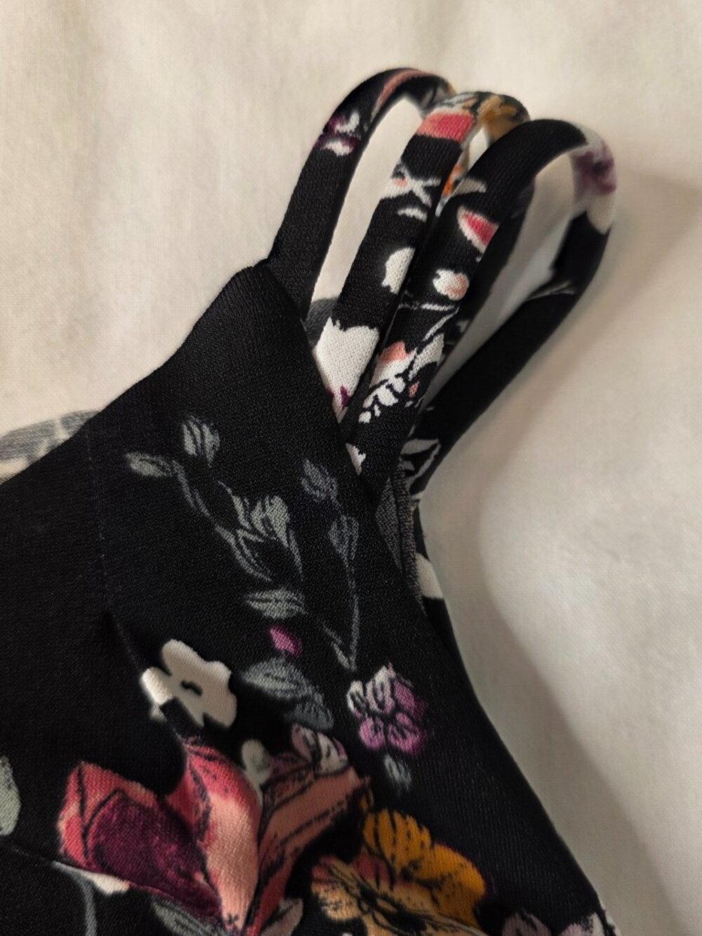White House Black Market Floral Sleeveless Blouse, Size XS - Picture 4 of 10